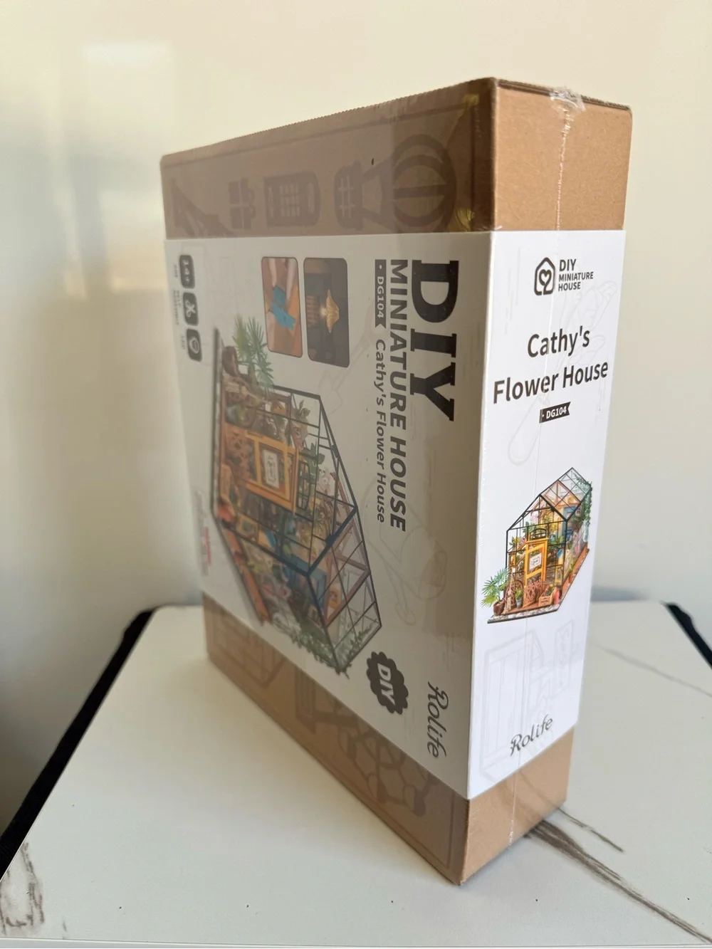 Rolife DIY Miniature Cathy’s Flower House brand new